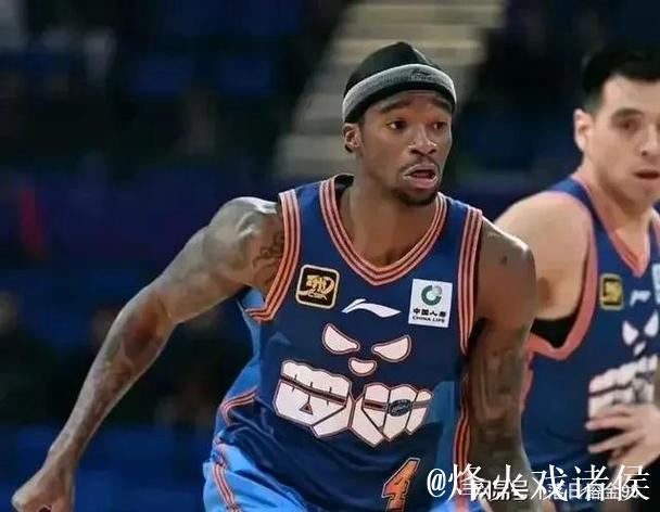 广东队外援短板显现：萨姆纳组织能力不足引热议