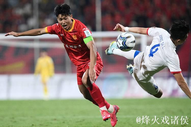 国足希望之星28岁国脚宣布告别河南队!新东家呼之欲出 国足希望之星28岁国脚宣布告别河南队!新东家呼之欲出