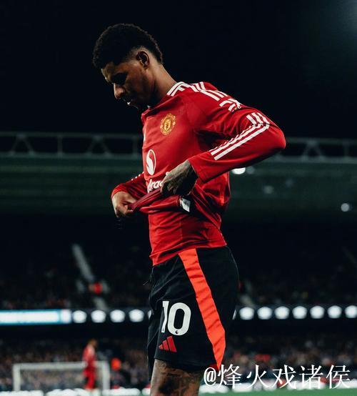 泰勒-亚当斯:期待在特别的老特拉福德迎战曼联 泰勒-亚当斯:期待在特别的老特拉福德迎战曼联